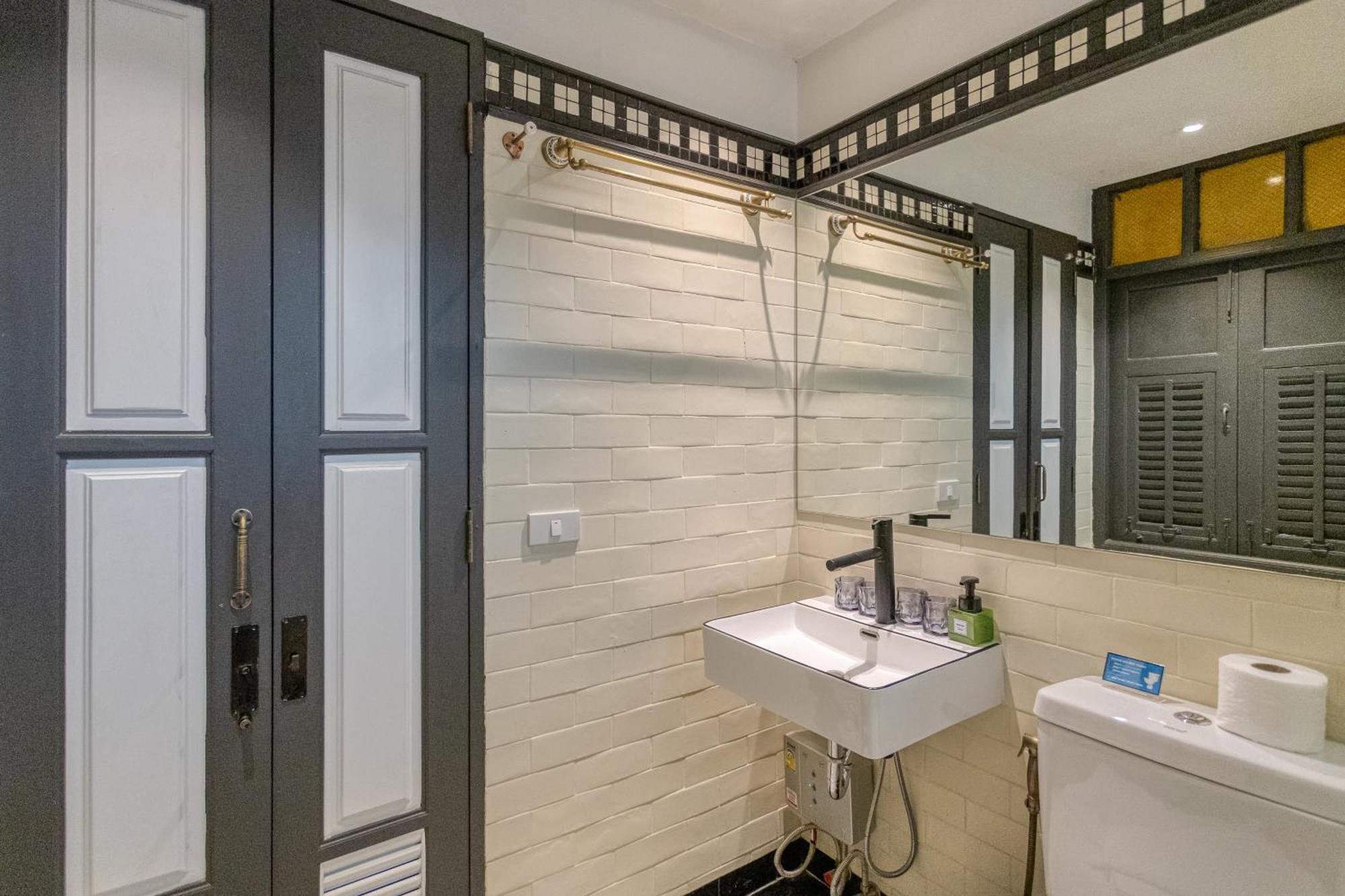 Priya Boutique House Bed & Breakfast Bangkok Ngoại thất bức ảnh
