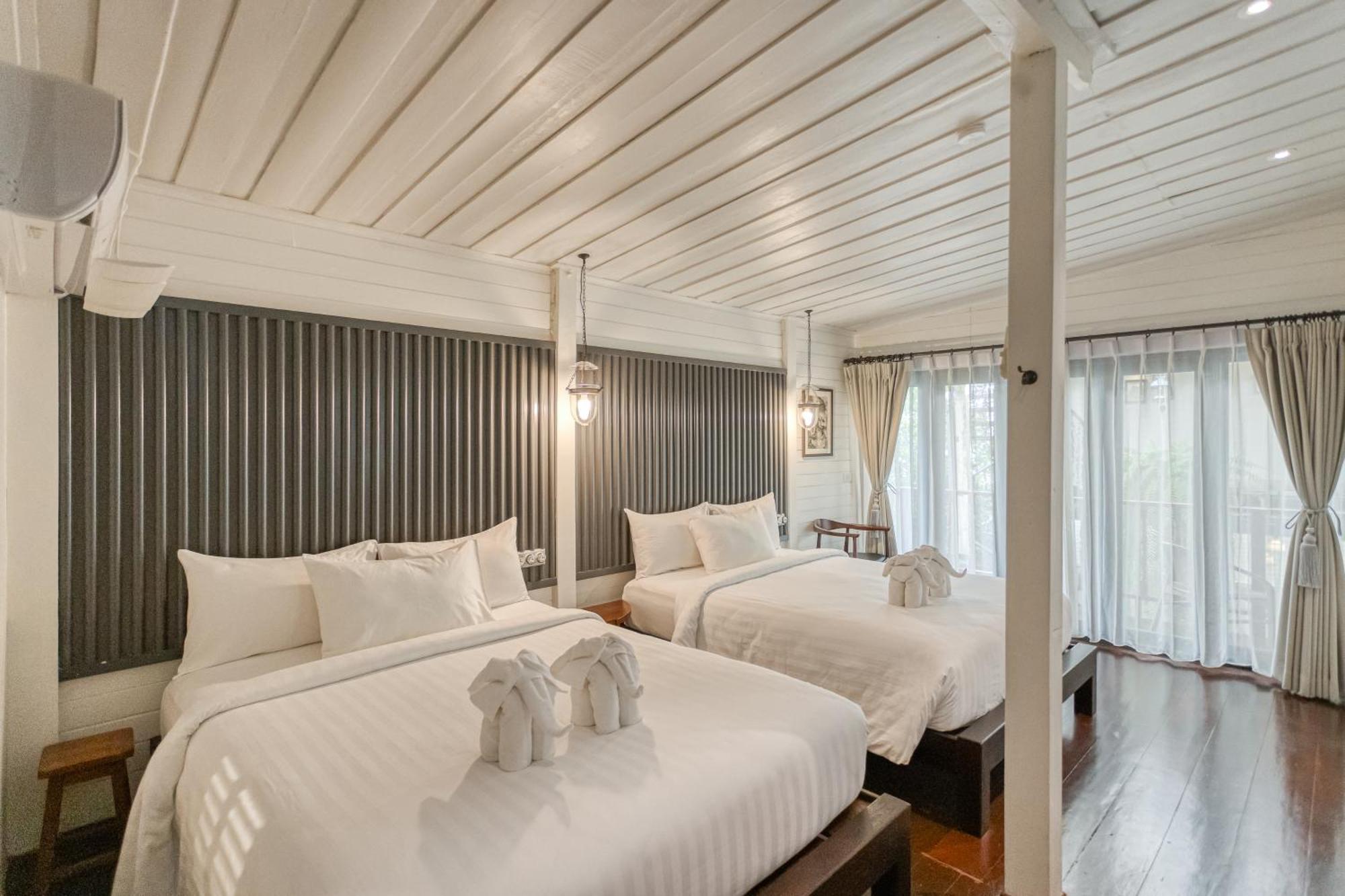 Priya Boutique House Bed & Breakfast Bangkok Ngoại thất bức ảnh
