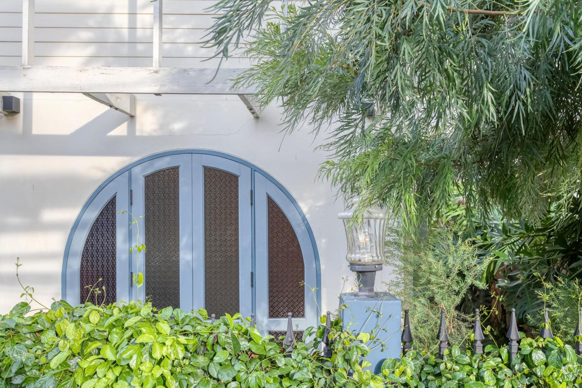 Priya Boutique House Bed & Breakfast Bangkok Ngoại thất bức ảnh