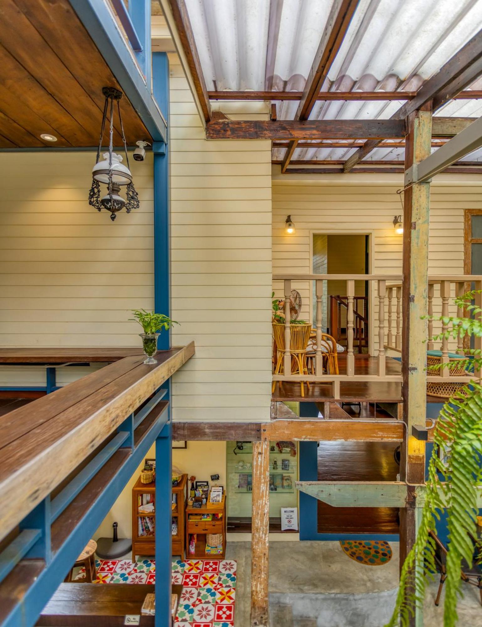 Priya Boutique House Bed & Breakfast Bangkok Ngoại thất bức ảnh